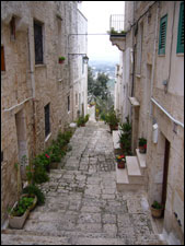 Cisternino Street